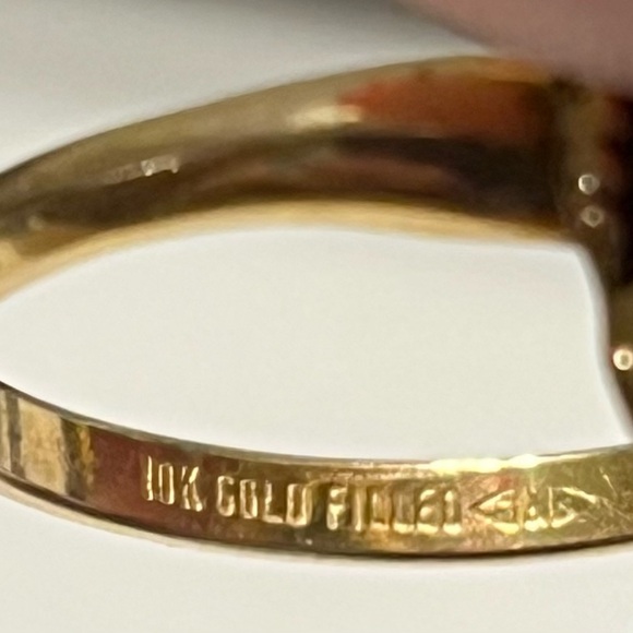 10K Gold Filled Tiger Eye Ring. Size 8.5. Pre Owned. - Picture 3 of 3